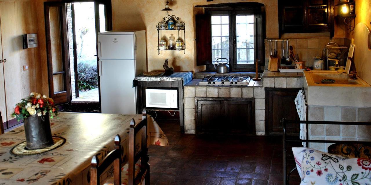 Molino Di Bombi Villa Castellina in Chianti Exterior photo